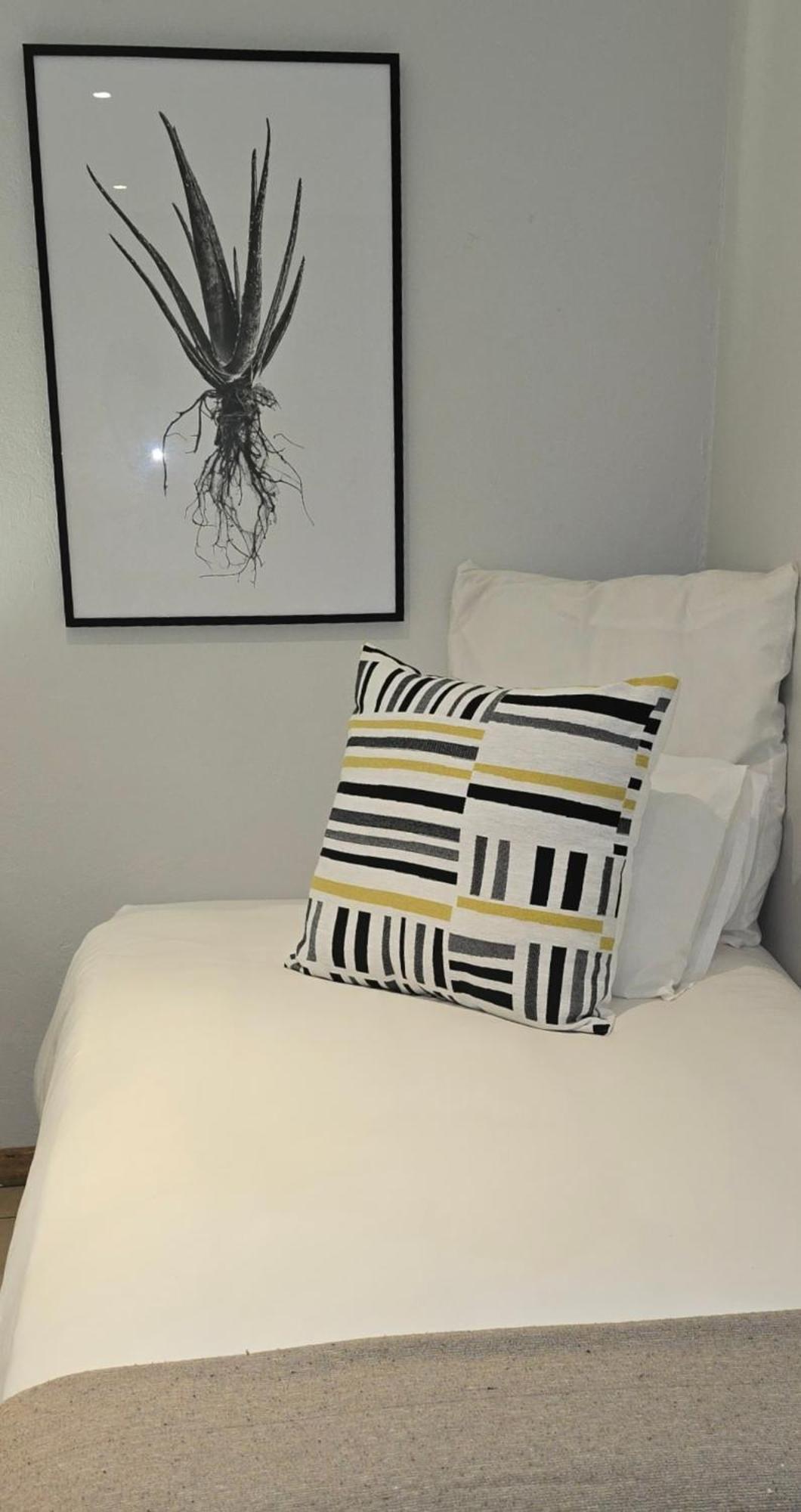 The Lantern Guesthouse Bloemfontein Dış mekan fotoğraf