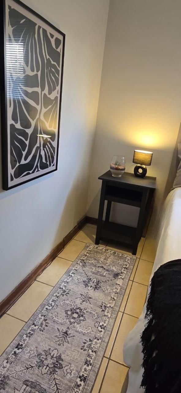 The Lantern Guesthouse Bloemfontein Dış mekan fotoğraf